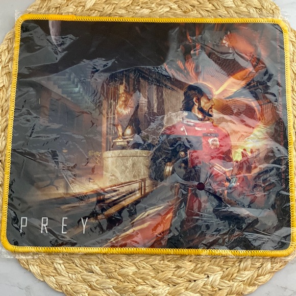 PREY Mose pad 12” x 10” - Picture 2 of 8